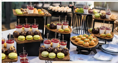 Buffet événementiel préparé par BAHOOVA Events